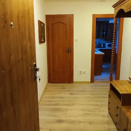 - - Robotnicka 布拉迪斯拉发